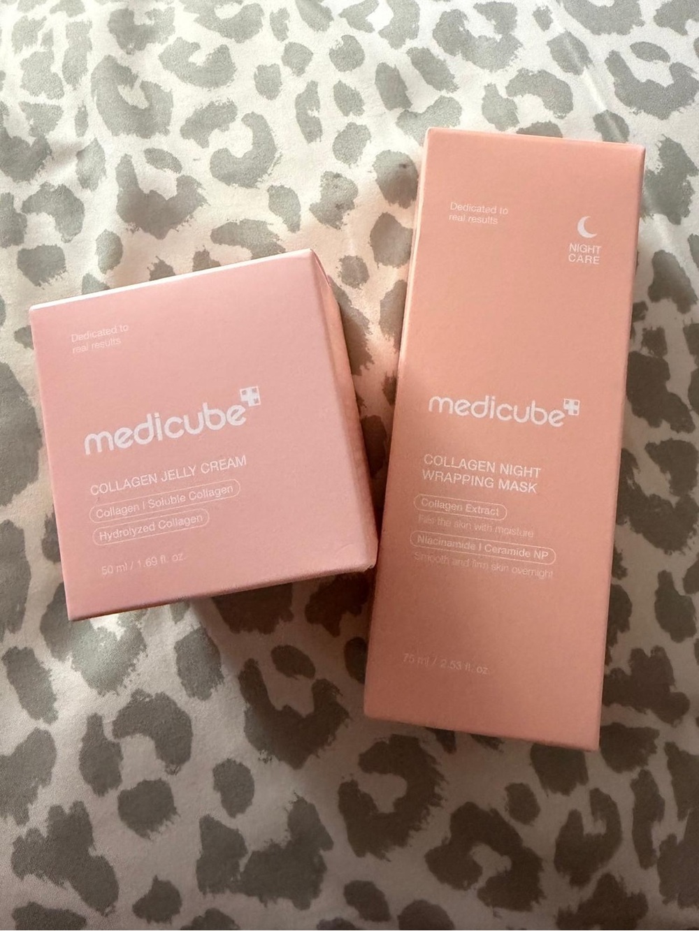 Medicube Collagen Jelly Cream & Collagen Night Wrapping Mask — Pink